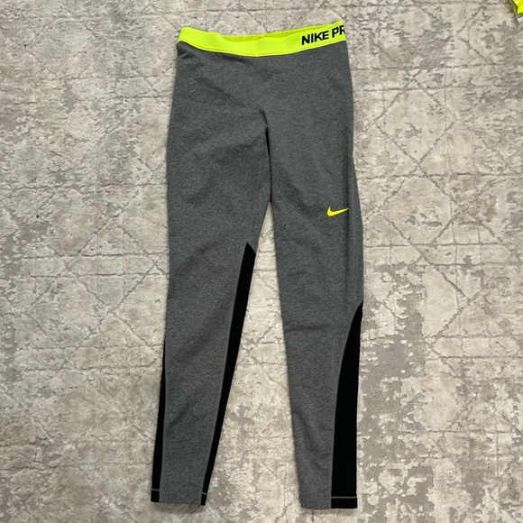 Nike Kids Leggings Gray Black with Yellow Accent - Picture 1 of 5